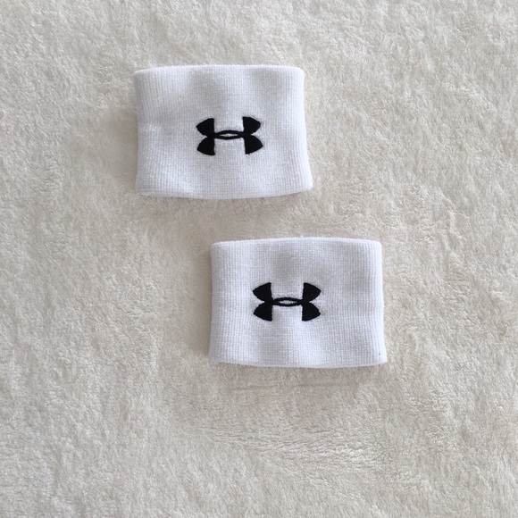 Under Armour 3" Performance Wristband - Picture 2 of 2